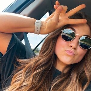 Meet your Posher, Shelby